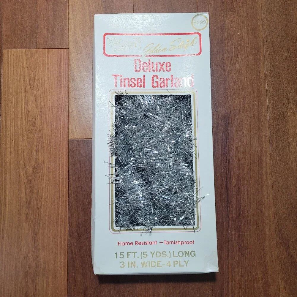 Golden Sleigh Silver Tinsel Garland Vintage Christmas Tree Mantle 15 Ft USA
